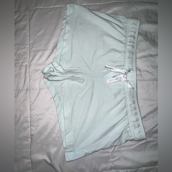 Pj set - Picture 5 of 7